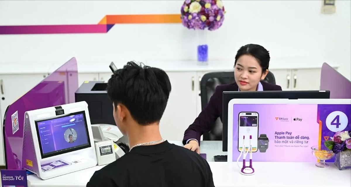 Ngân hàng tăng cường “lá chắn số”