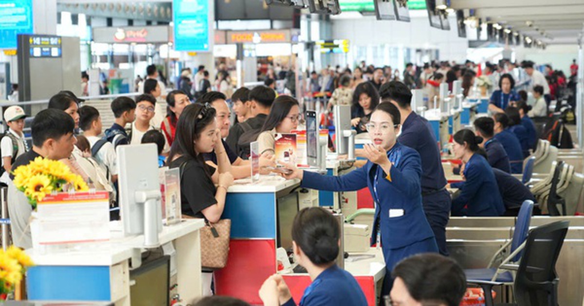 Bất ngờ tỉ lệ đúng giờ của hàng không dịp cao điểm 30-4