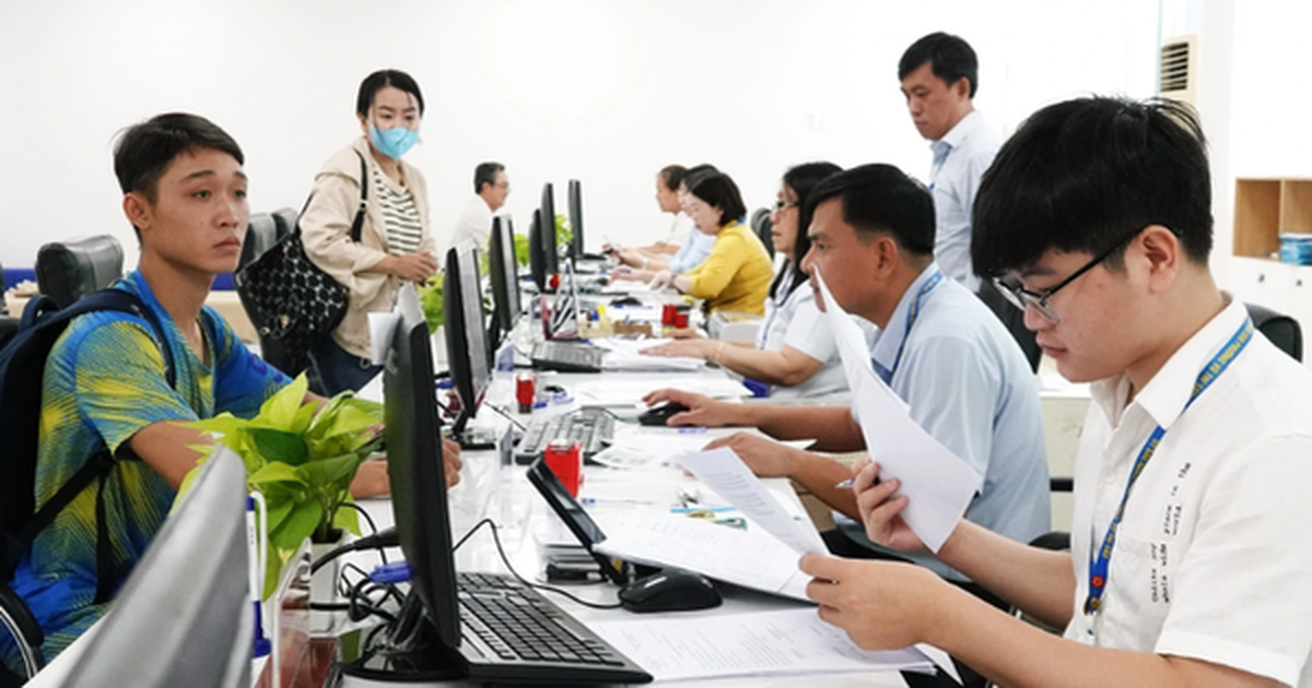 Chế độ khi công chức tự nguyện xin thôi việc