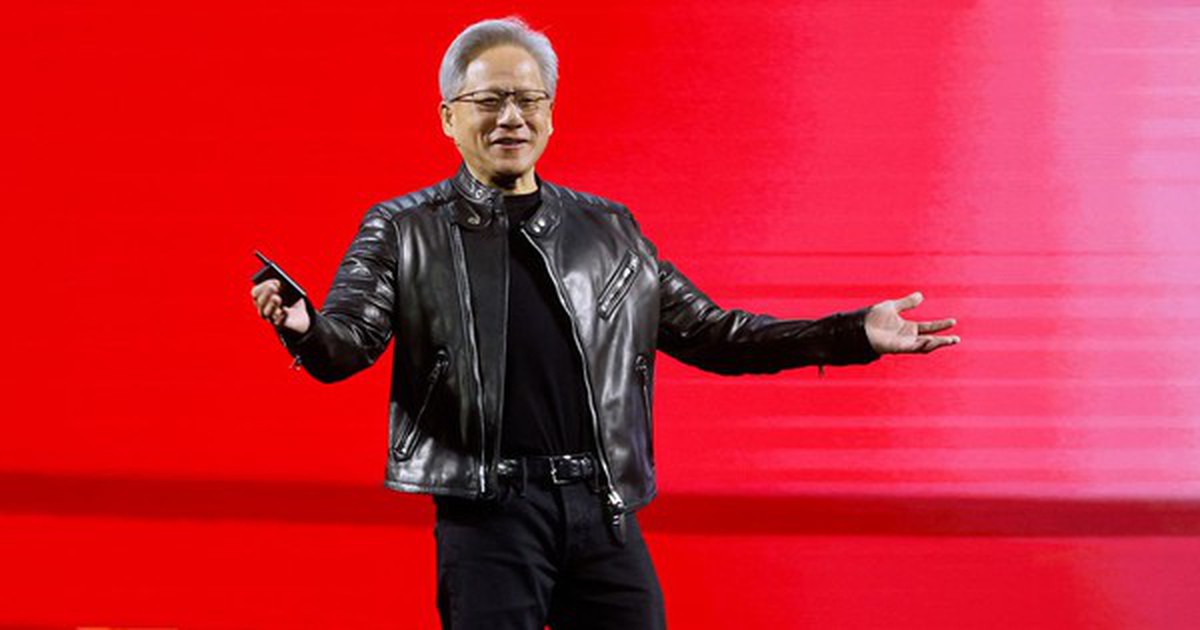CEO NVIDIA trấn an người dùng: AI sẽ tạo thêm việc làm thay vì khiến thất nghiệp
