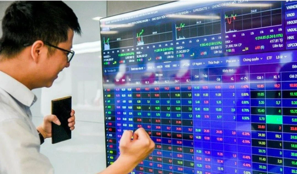 Điều gì khiến cổ phiếu chứng khoán "bốc đầu"?