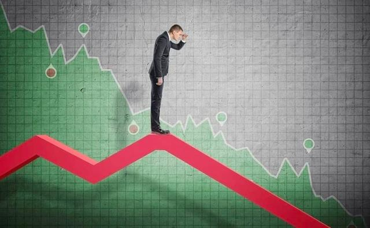 Dấu hiệu tạo đỉnh ngắn hạn của VN-Index