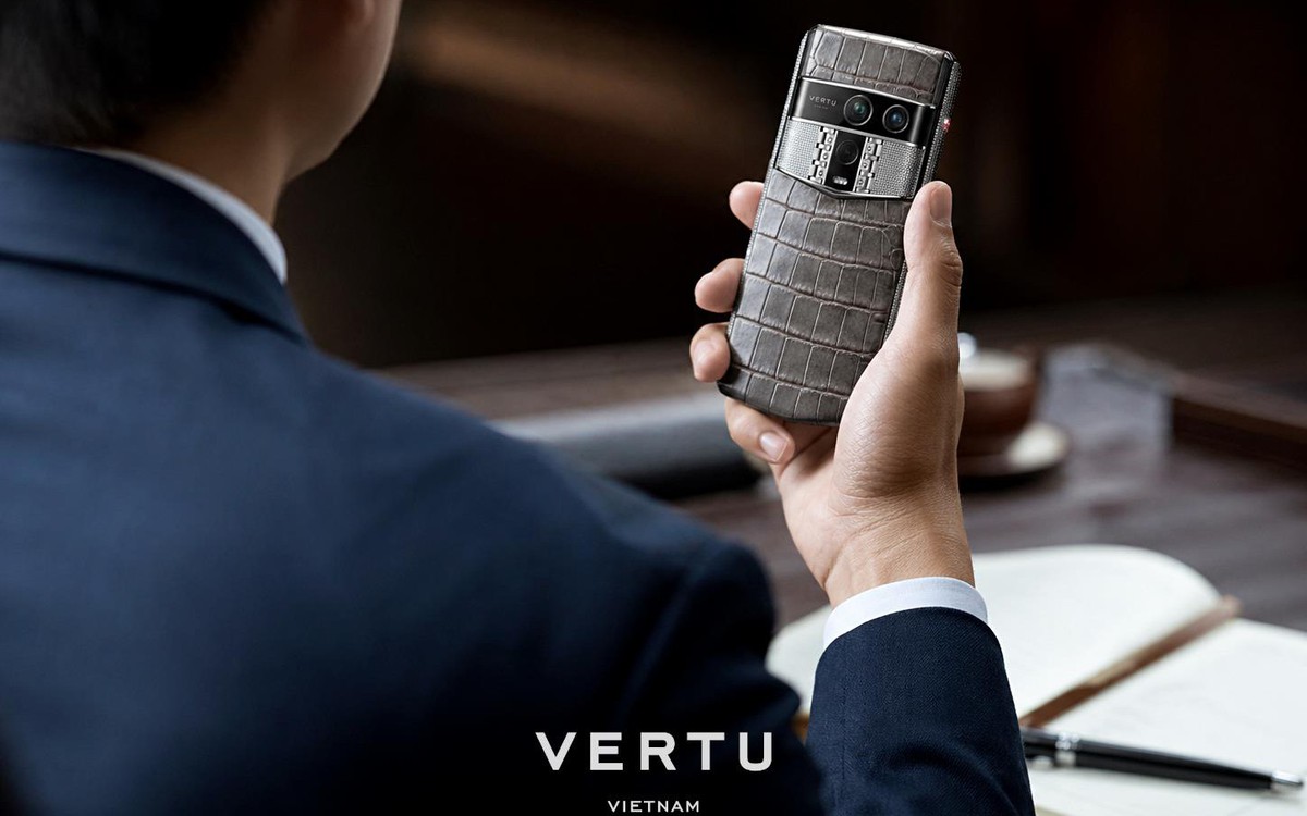 Smartphone xa xỉ dần trở thành “dấu hiệu nhận diện” của giới doanh nhân