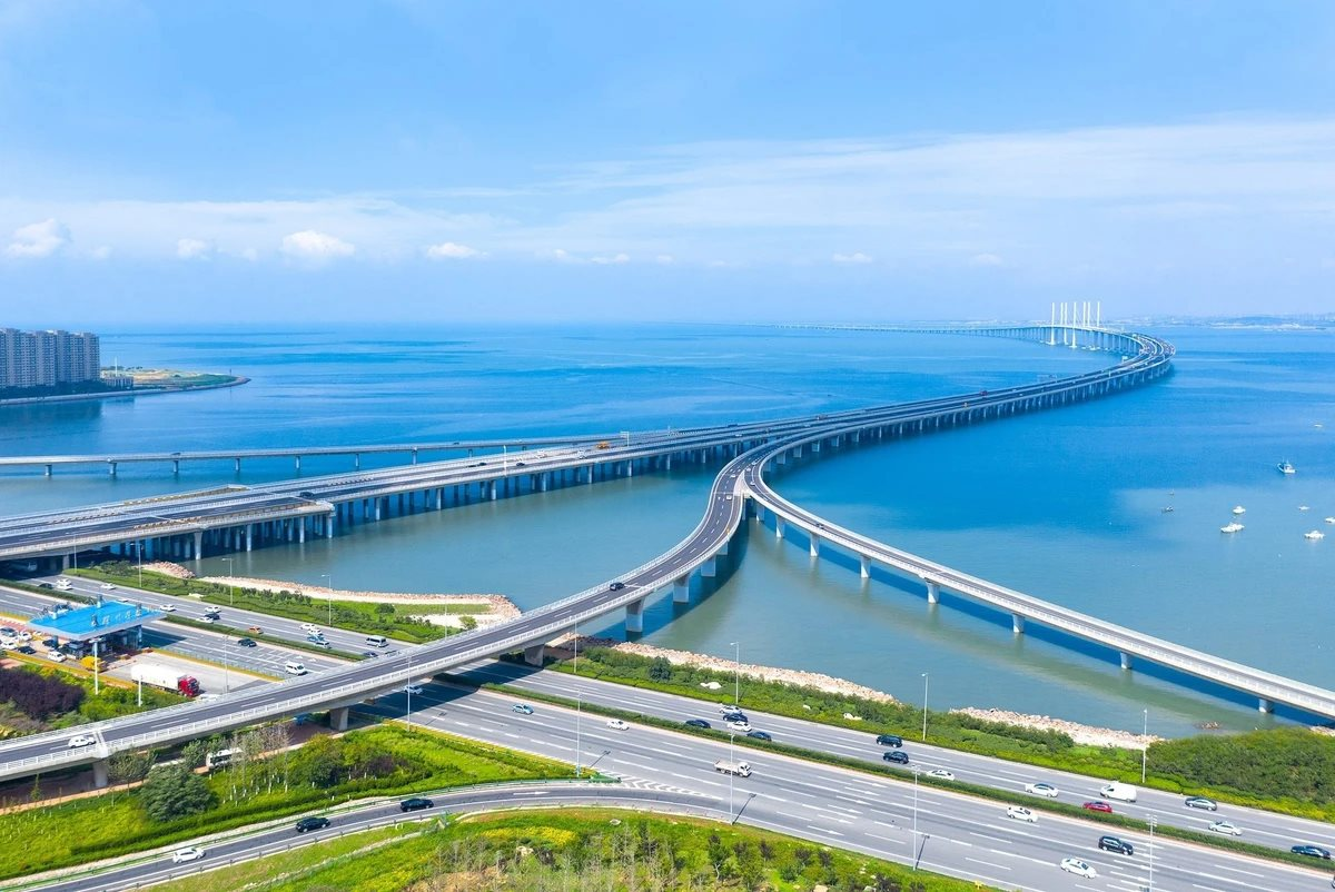Việt Nam sắp có cây cầu vượt biển dài gần 18km, nằm trong siêu dự án 162.000 tỷ đồng tại thành phố trực thuộc Trung ương