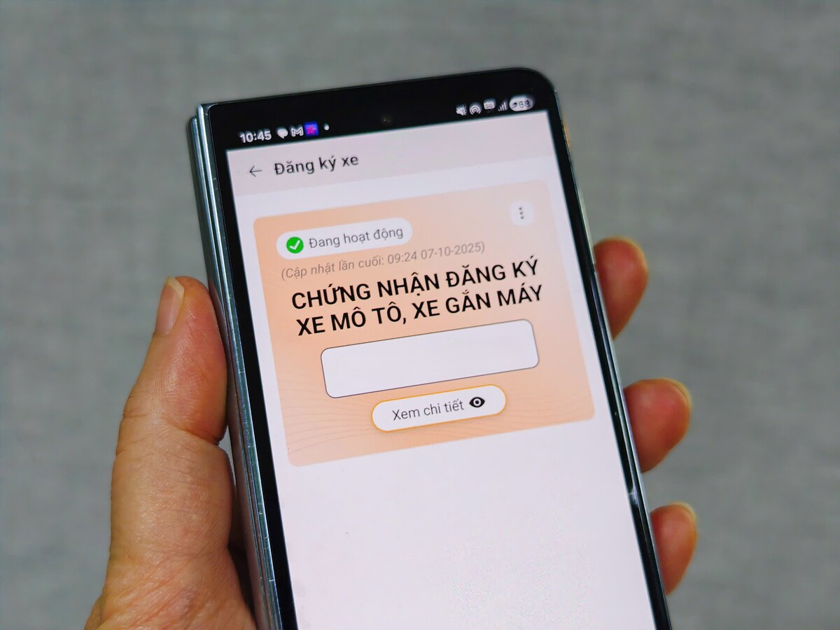 Công nghệ 1/6: Chứng nhận đăng ký xe điện tử đã có trên VNeID và VNeTraffic