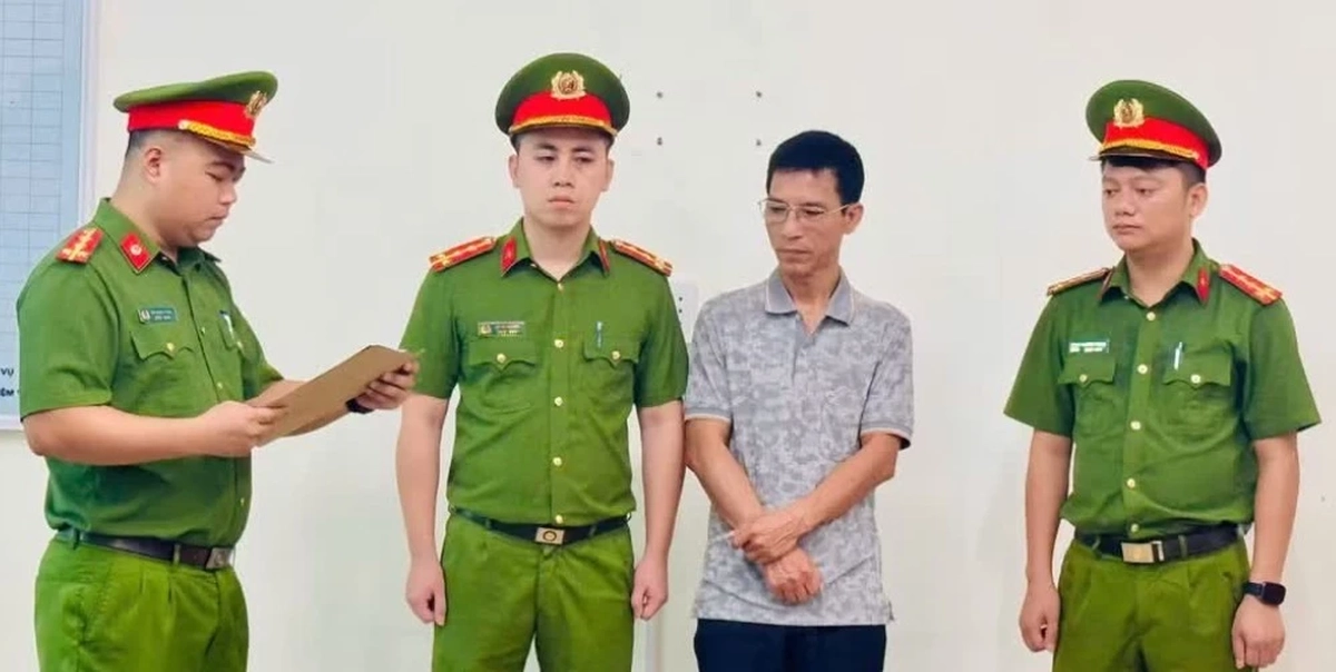 Bắt 3 cựu cán bộ thuế tỉnh Lào Cai