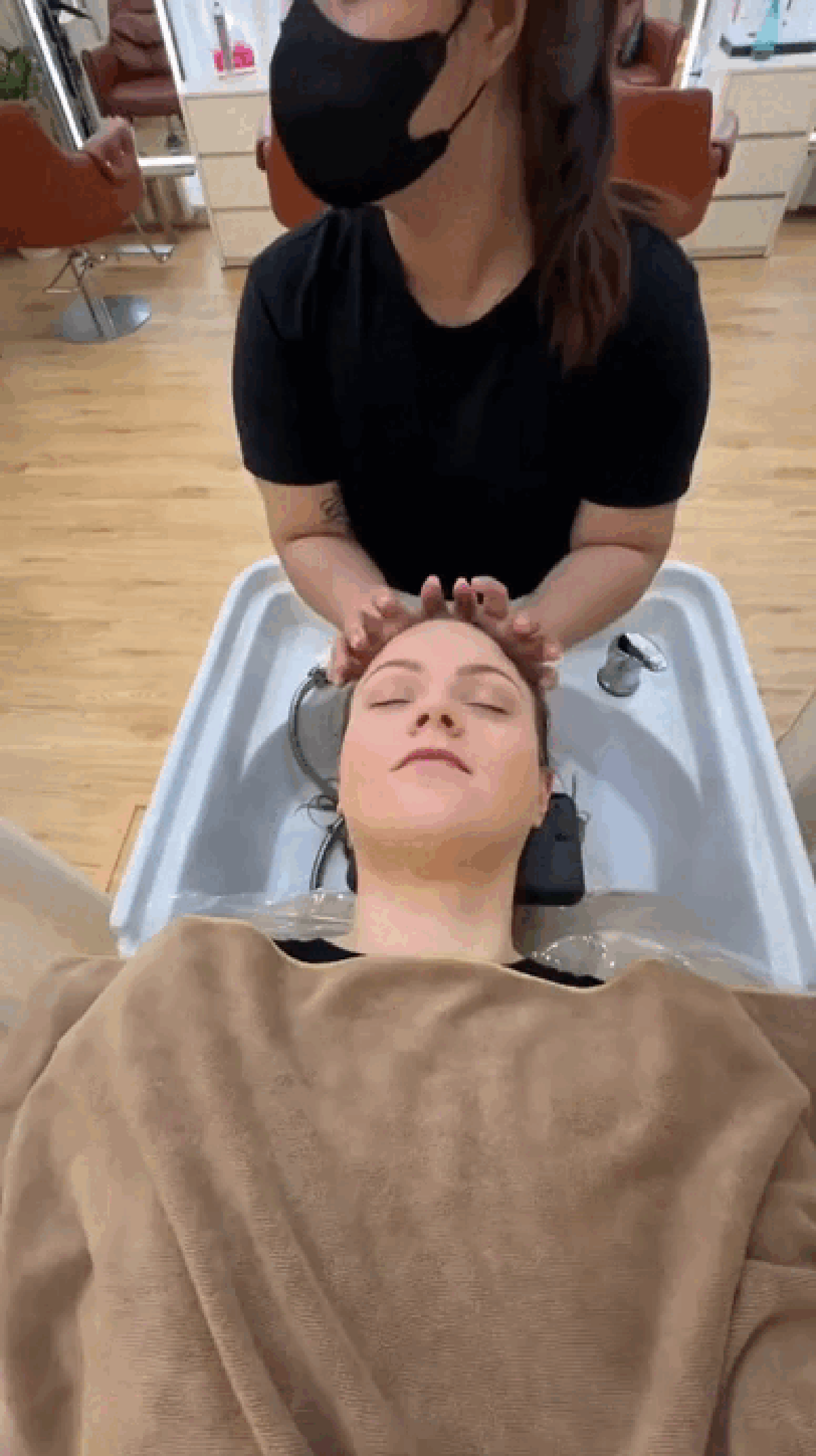 Chỉ 30 phút ở Việt Nam mà khiến khách Tây "nghiện", đi cả thế giới cũng không tìm được cảm giác này