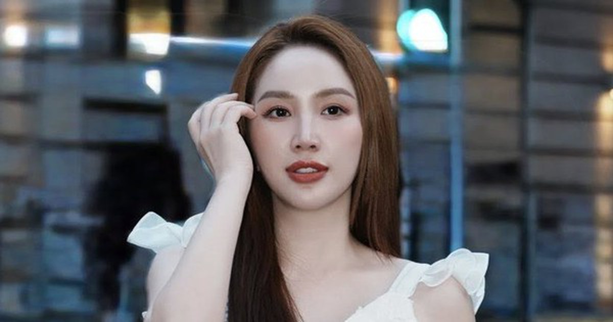 Việt Nam có công chúa showbiz nổi tiếng cả nước: Hit quốc dân ai cũng thuộc, hủy cả album vì sợ bị chê