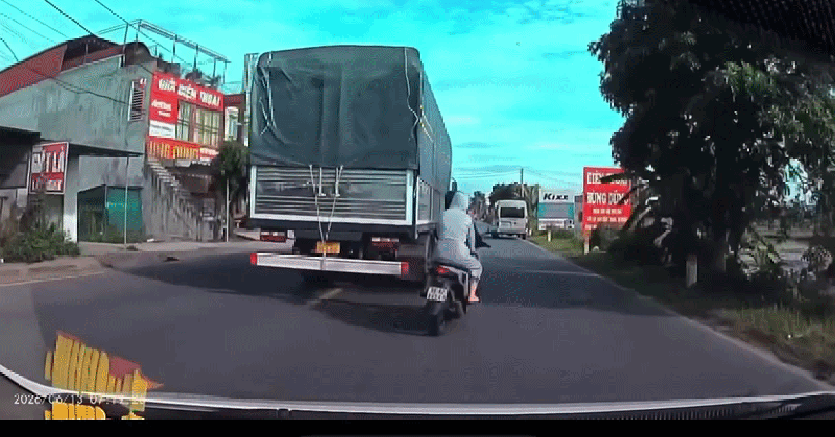 Danh tính đôi nam nữ tử vong sau trong vụ xe máy tông sầm vào đuôi xe khách ở Hưng Yên
