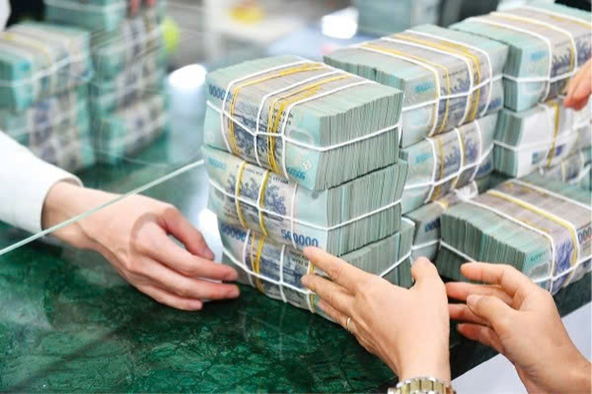 Phát triển thị trường vốn để “chia lửa” với hệ thống ngân hàng