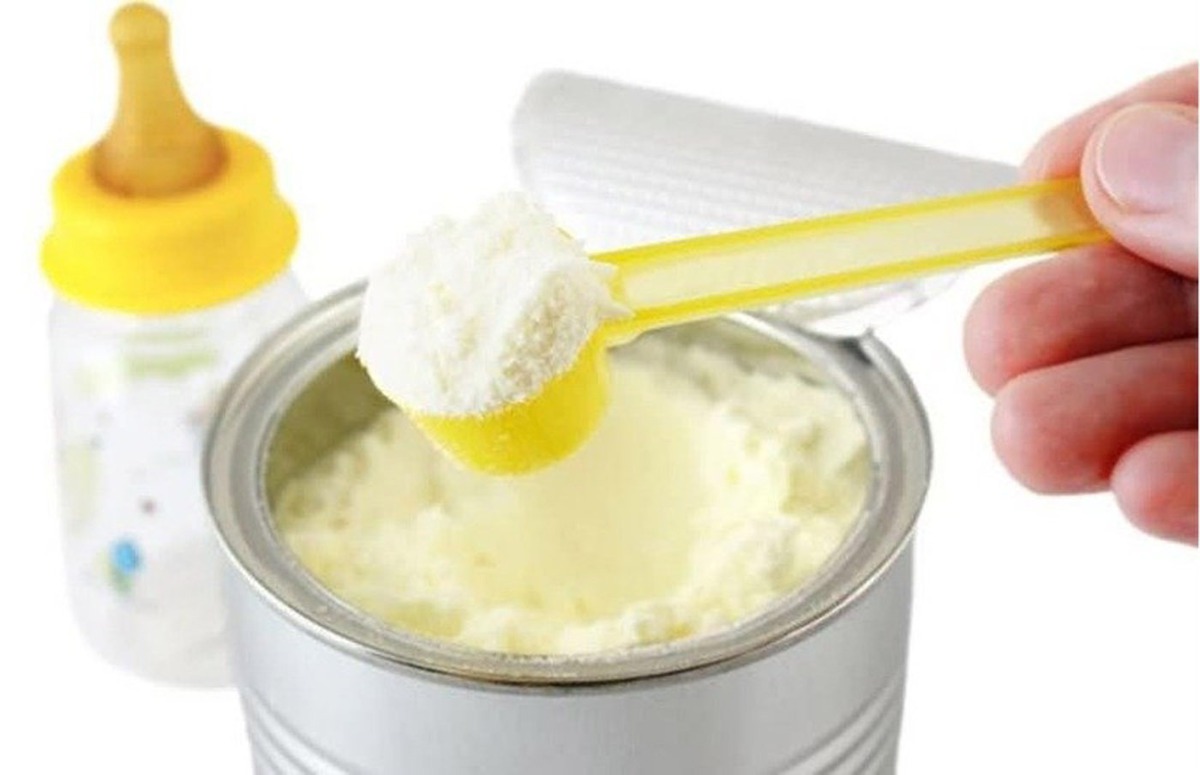 Bộ Y tế yêu cầu rà soát, thu hồi sữa bột trẻ em Novalac sau cảnh báo từ Pháp