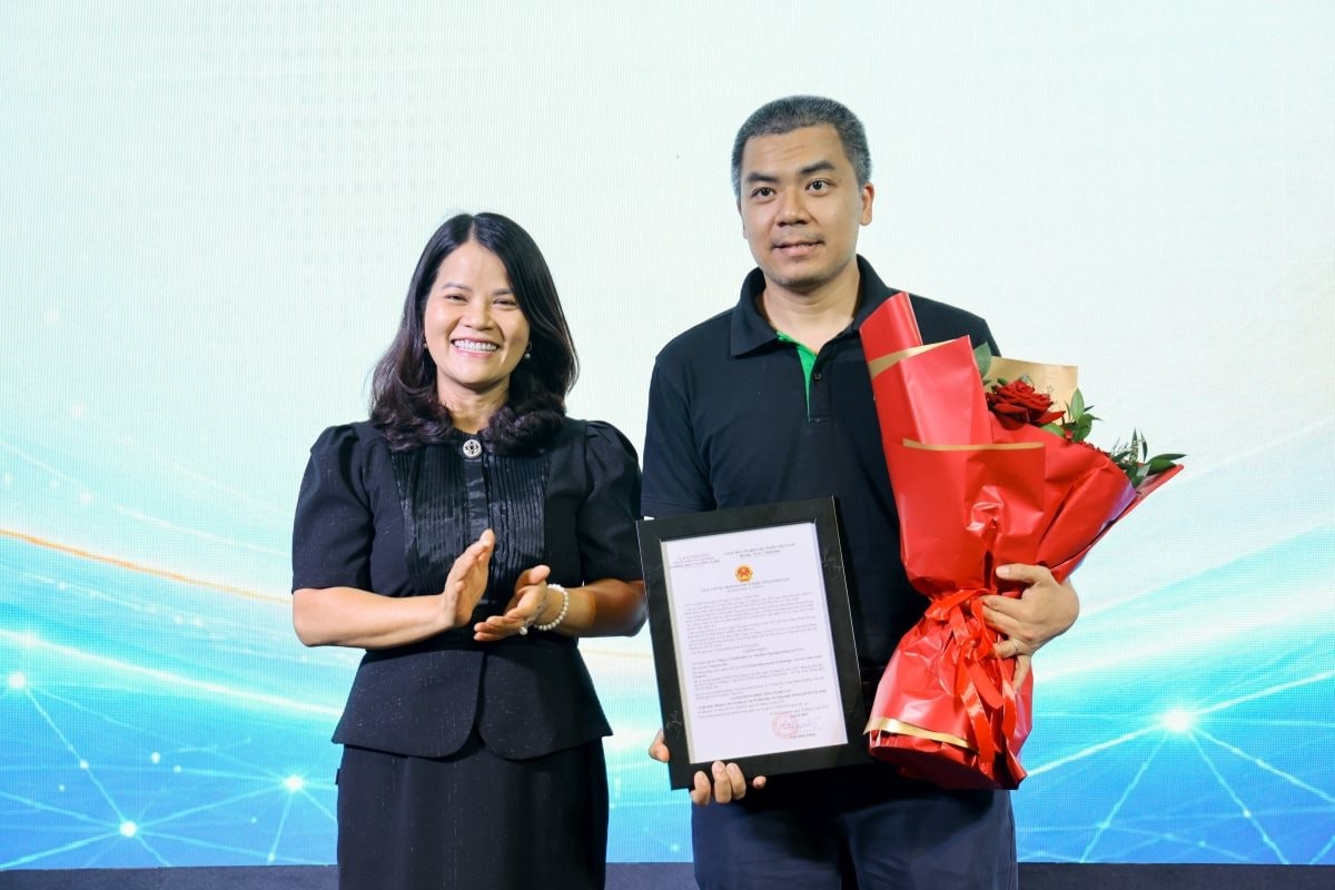 Một công ty AI cùng hệ sinh thái với Zalo vừa nhận giấy chứng nhận Công nghệ cao đầu tiên của TP.HCM