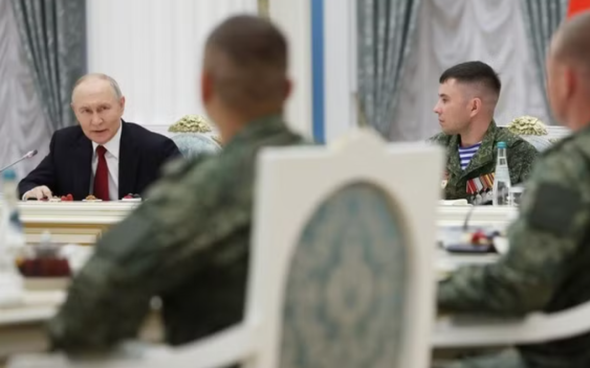 Tổng thống Putin: Nga đơn độc chống lại toàn bộ phương Tây