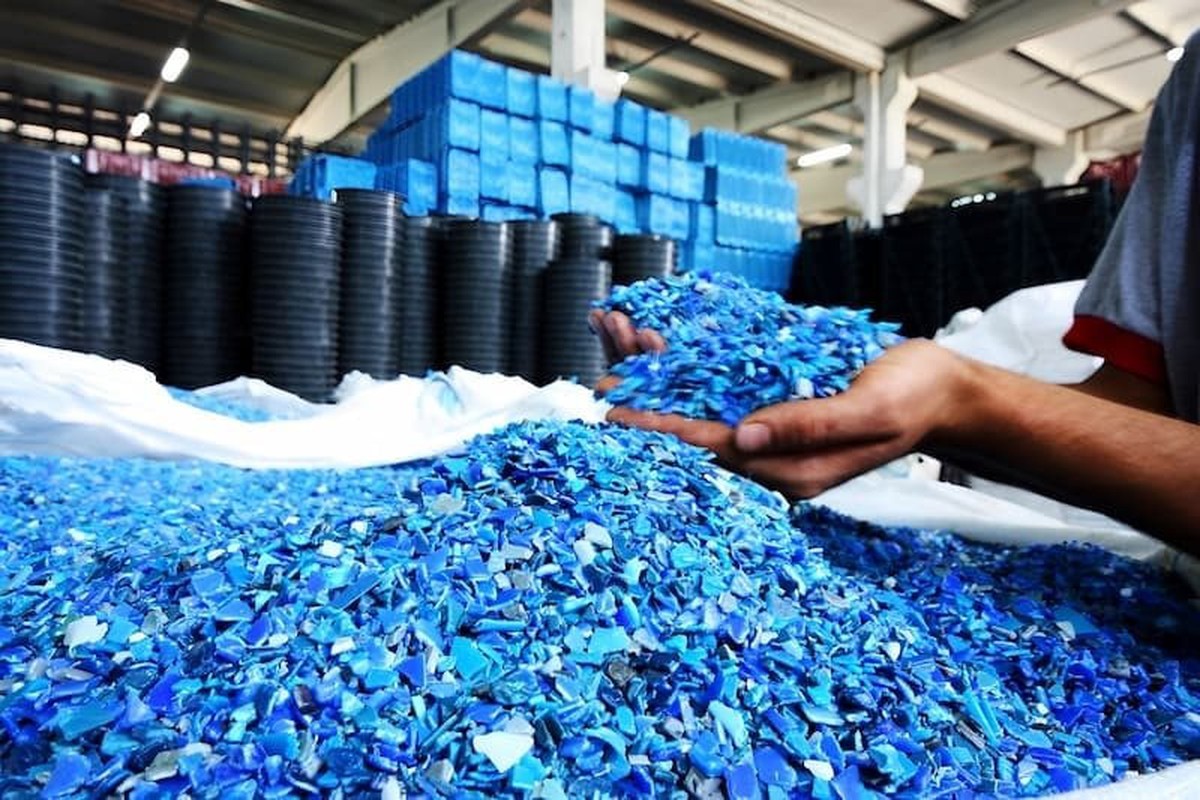 Công ty đầu ngành nhựa triệu tập họp bất thường sau khi thành viên HĐQT bị khởi tố