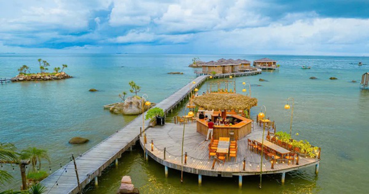 Cưỡng chế 9 căn bungalow xây dựng trái phép ở Phú Quốc