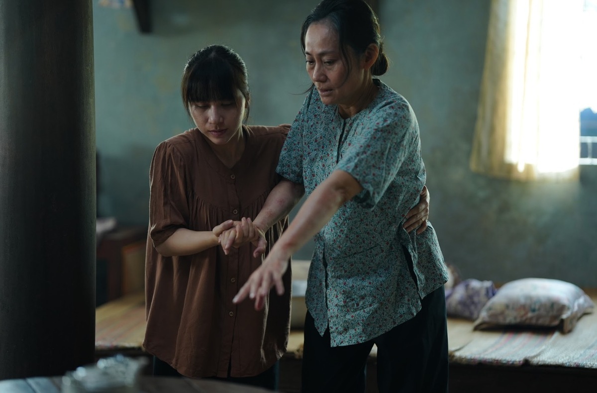 NSƯT duy nhất có 6 phim vượt doanh thu trăm tỷ trong nửa năm là ai?