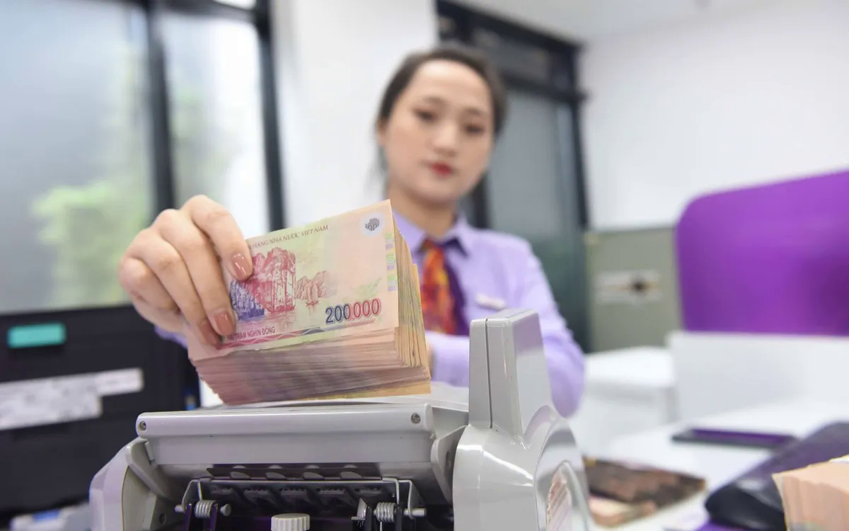 Hơn 143.000 tỷ đồng tiền gửi tổ chức quay trở lại ngân hàng