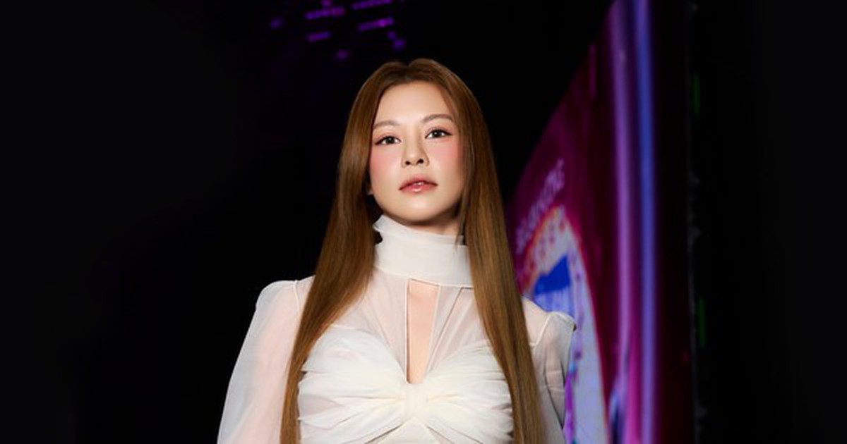 Việt Nam có mỹ nhân sang trọng đỉnh cao thế này: Cất giọng hàng nghìn người đổ rạp, đưa về 50 năm trước vẫn thành danh