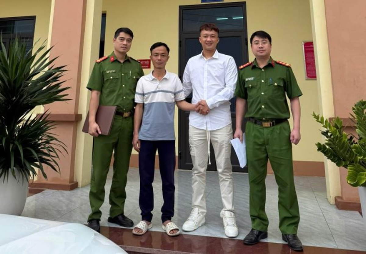 Công an điều tra xác minh giao dịch 508.000.000 đồng, Nguyễn Văn Tuấn SN 1997 ở Hà Nội được mời tới làm việc