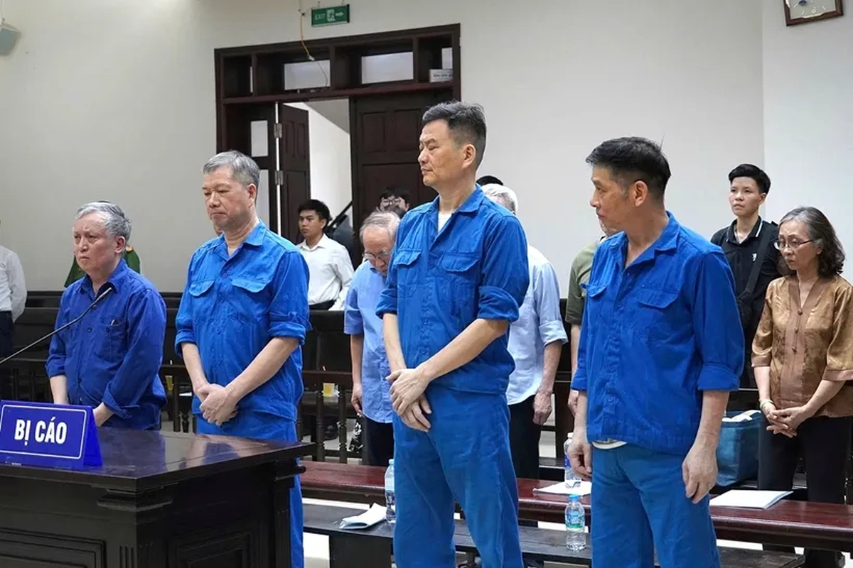 Cựu lãnh đạo Tổng Công ty Xi măng Việt Nam được giảm án