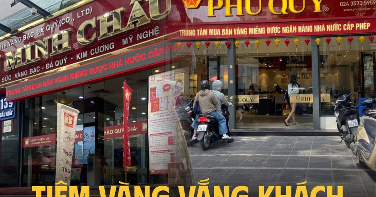 Cảnh tượng lạ trên phố Cầu Giấy ngày giá vàng 15,75 triệu/chỉ