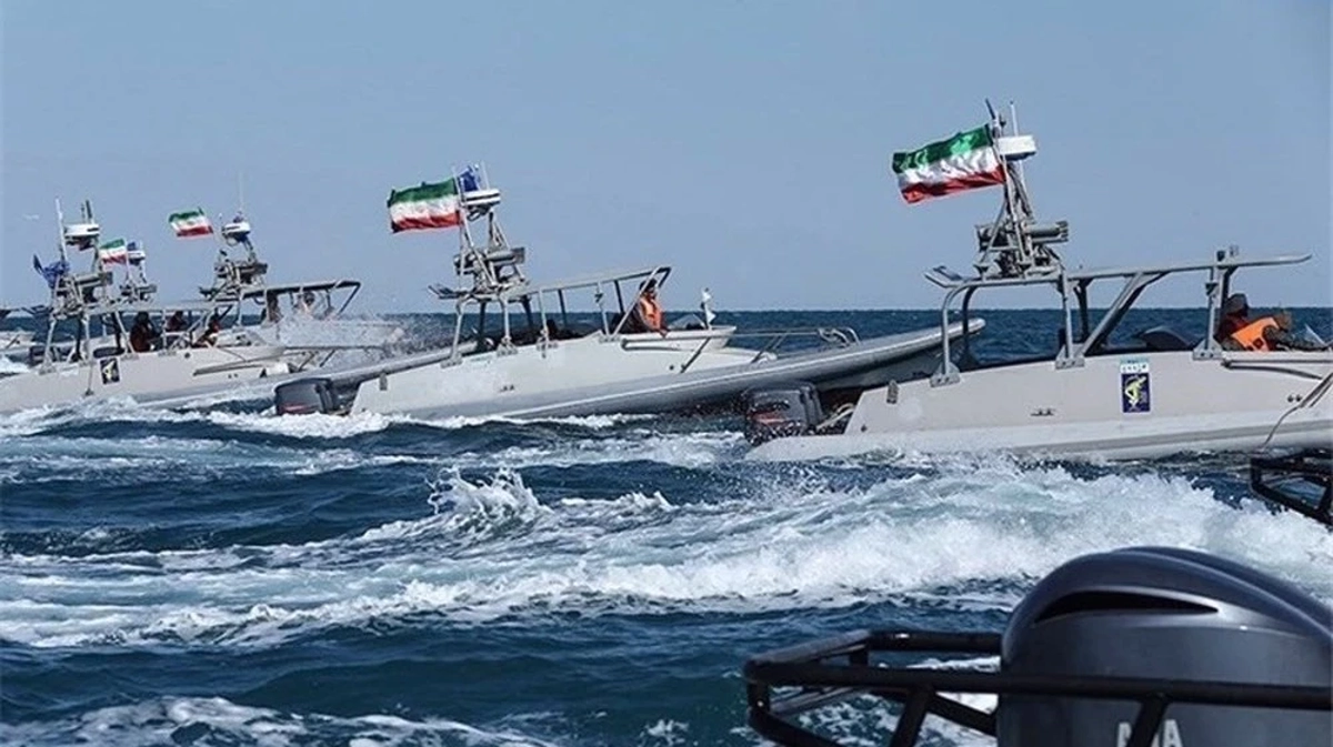 Iran bác tin đóng eo biển Hormuz, loại trừ khả năng thanh tra cơ sở hạt nhân