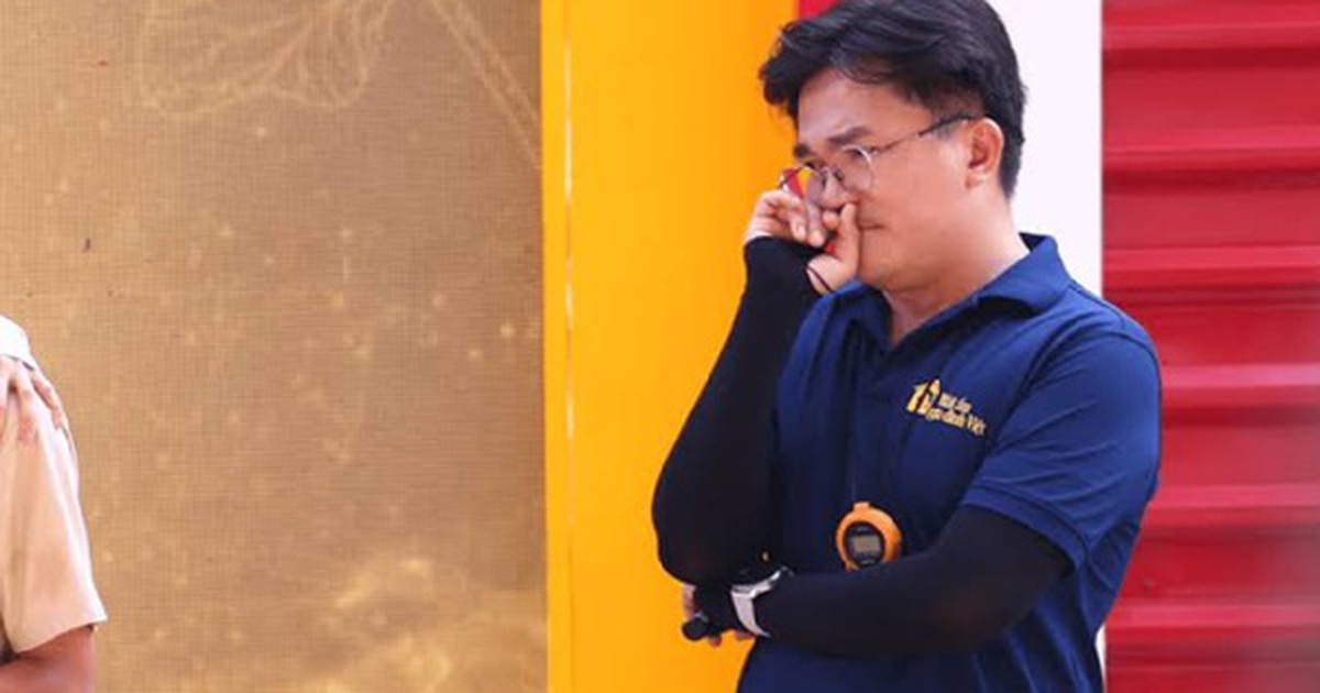 Nam NSƯT U50 bật khóc nức nở trên truyền hình: "Tôi xin nói thẳng"