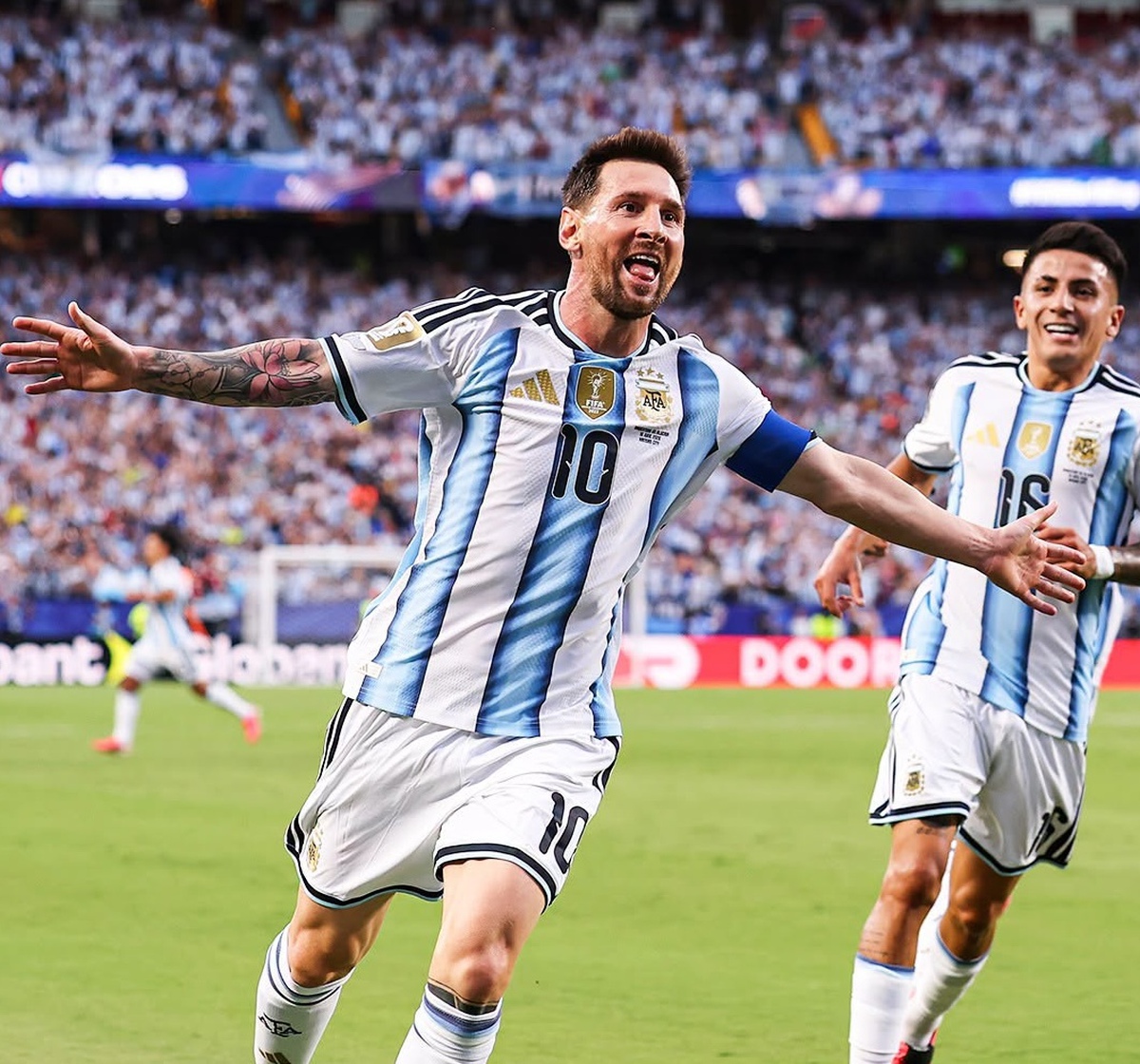 3 kỷ lục chờ Messi lật đổ đêm nay!