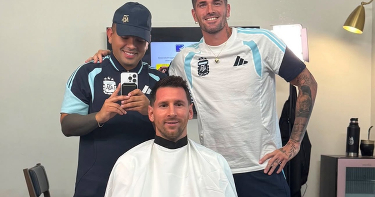 Messi đi "đảo ngói" trước trận Argentina vs Áo