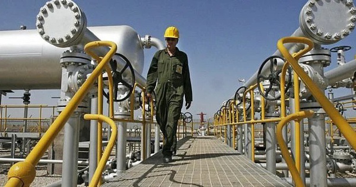 Mỹ ban hành lệnh miễn trừ tạm thời đối với ngành dầu mỏ Iran