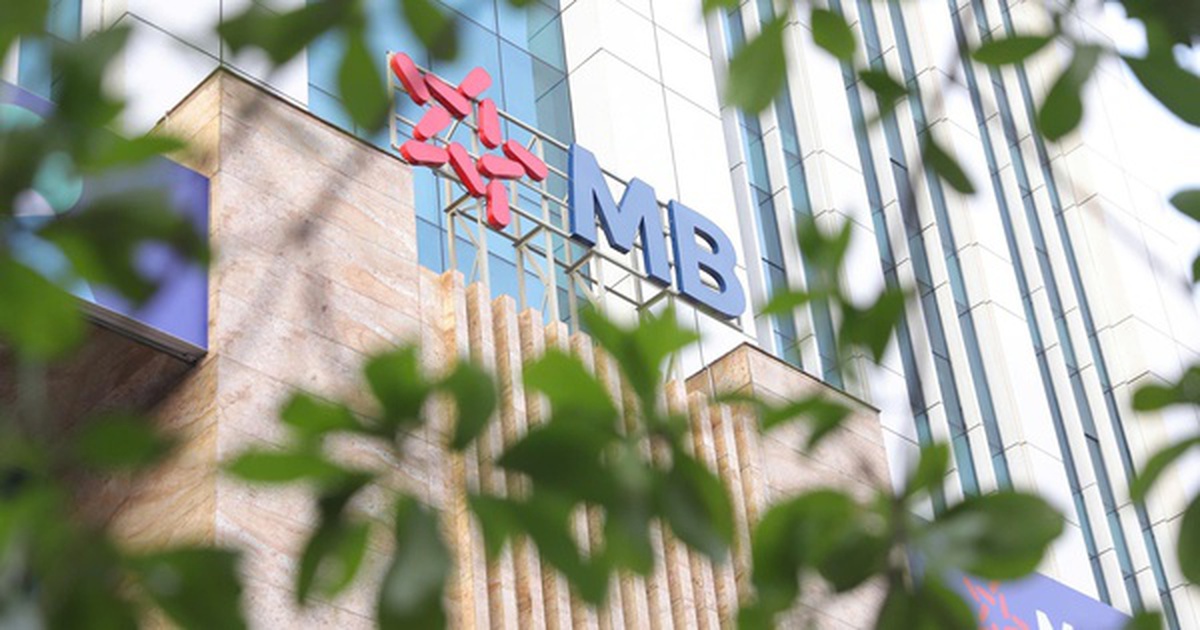 Phó Tổng Giám đốc MB không bán hết 1 triệu cổ phiếu MBB như đăng ký