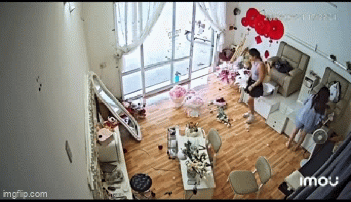 Cô gái đánh người tại cửa hàng làm đẹp ở Hưng Yên, tiếp tục tìm tới nạn nhân sau 4 phút