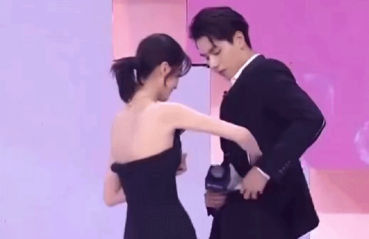 Không ai nhận ra mỹ nhân 9X giàu nhất showbiz sau khi giải nghệ cưới thiếu gia tập đoàn nghìn tỷ