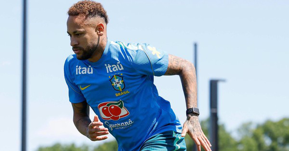 Neymar chính thức tái xuất
