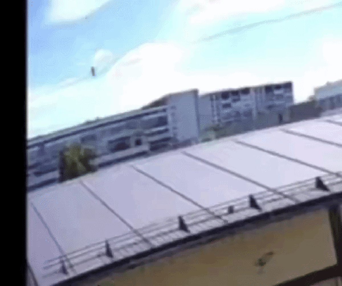 Sau đòn tấn công phá hủy nhà máy bán dẫn Nga: Xuất hiện nghi ngờ Ukraine đã nhận "Dao găm gỉ sét" từ Mỹ