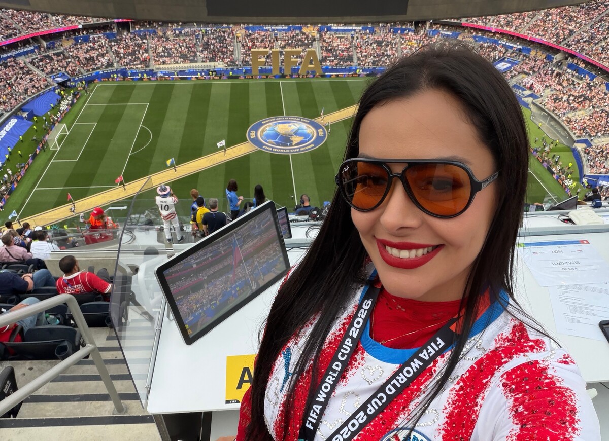 Mỹ nhân từng "gây bão" truyền thông tại World Cup 16 năm trước giờ ra sao?