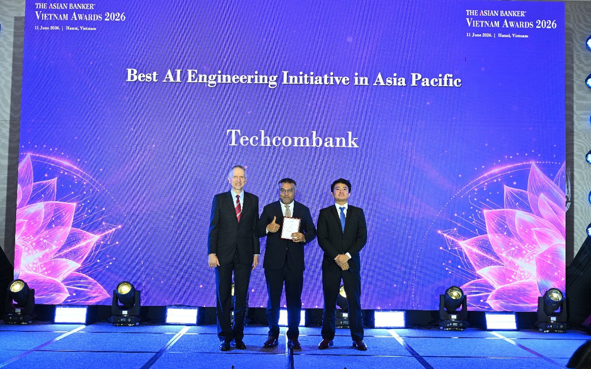 Techcombank và Techcom Life ghi dấu ấn đậm nét tại đấu trường châu lục với 3 giải thưởng từ The Asian Banker 2026