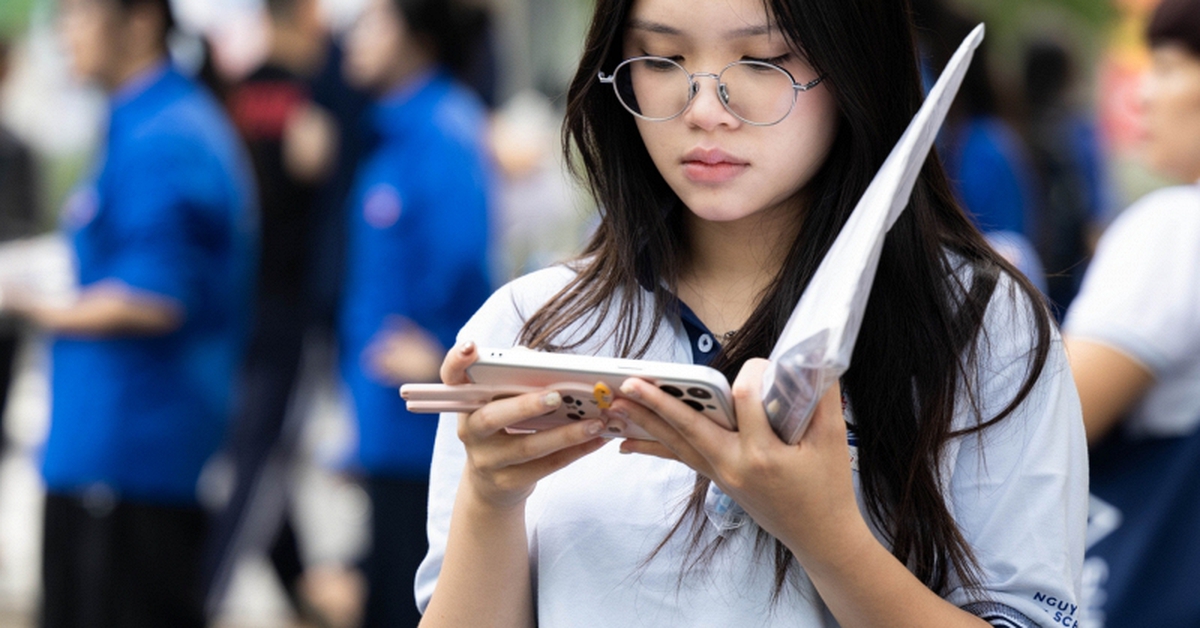 Hướng dẫn tra cứu điểm thi tốt nghiệp THPT năm 2026 NHANH và CHÍNH XÁC nhất
