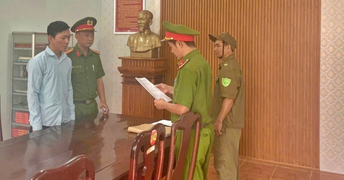 Bắt nhân viên giao hàng Trần Bá Ty Phô