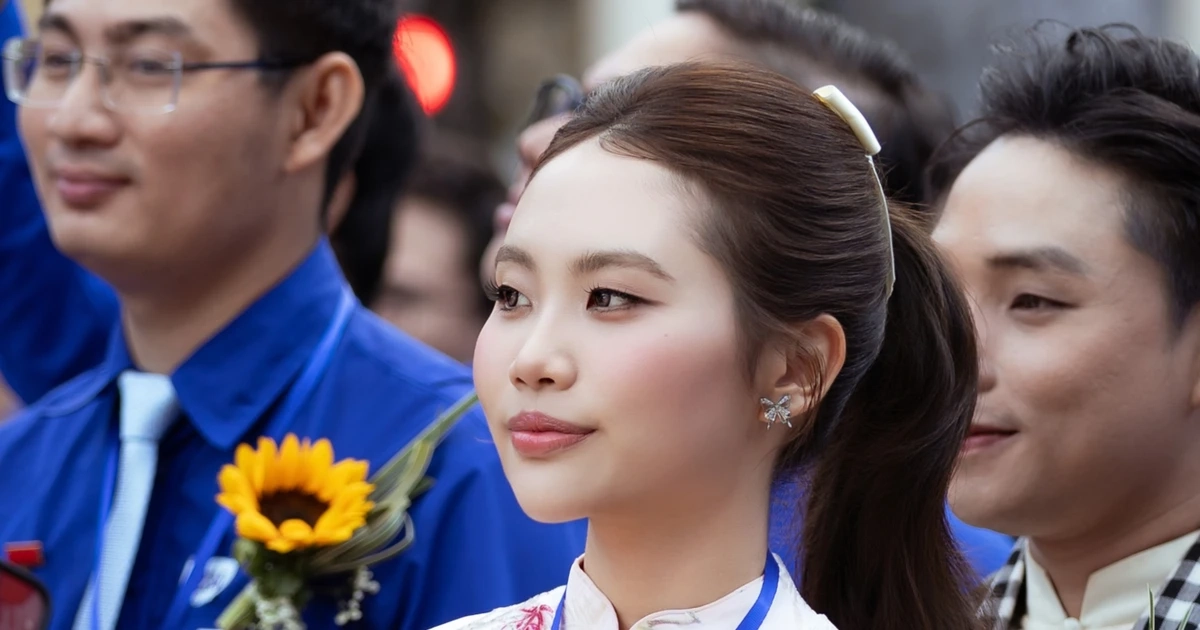 Phương Mỹ Chi đón tin vui