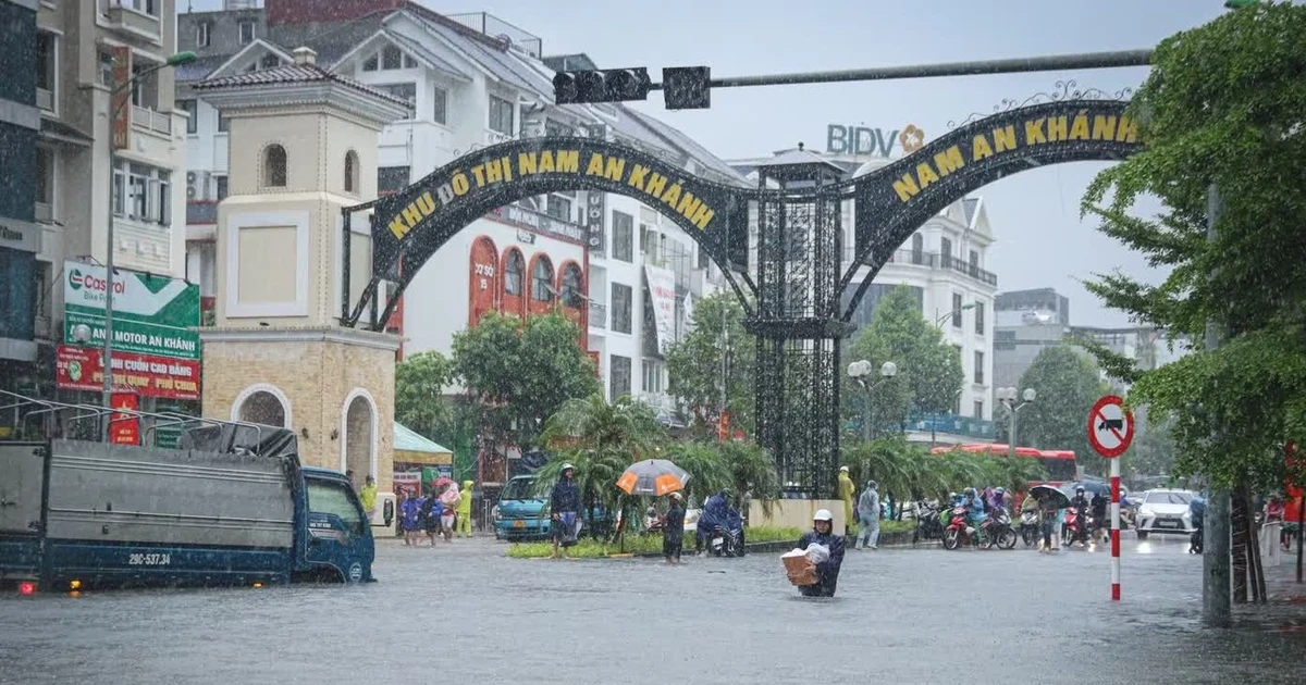 Hà Nội lên kịch bản ứng phó mưa cực đoan, sẵn sàng xử lý 141 điểm ngập úng