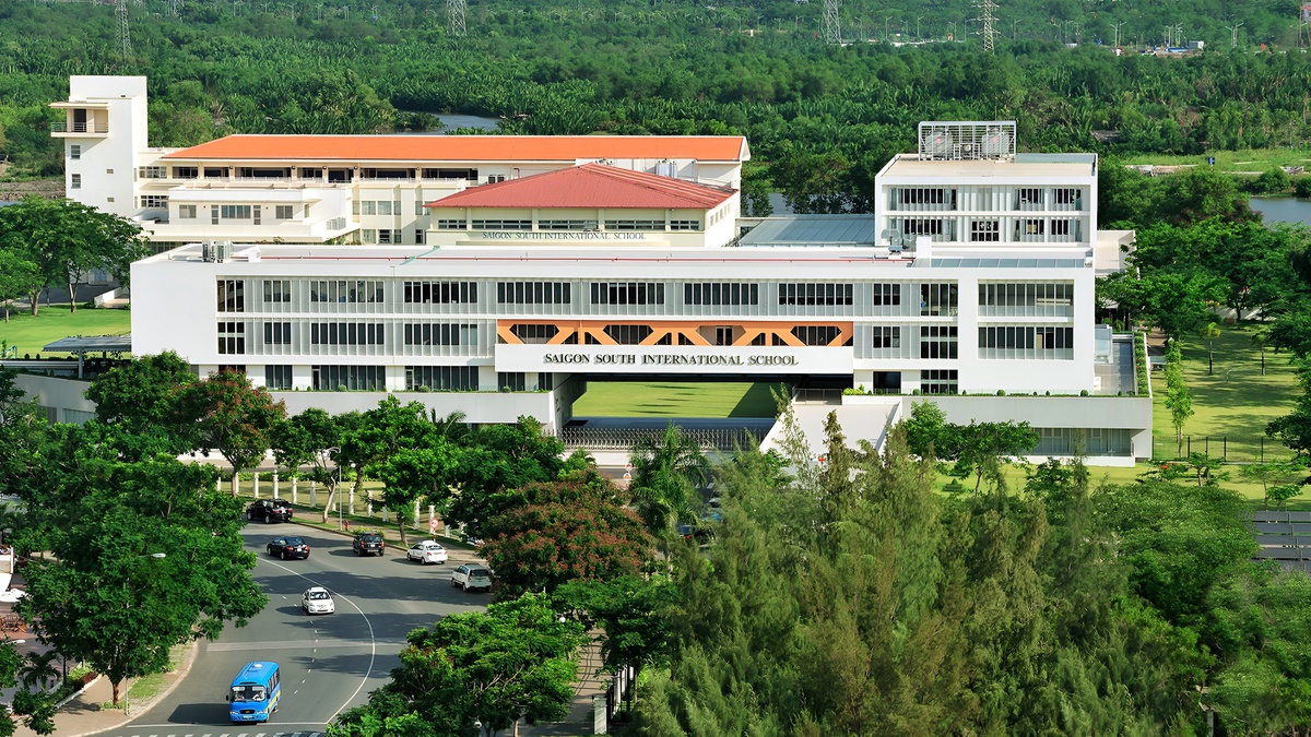 TP.HCM có ngôi trường thu học phí gần 1 tỷ đồng/năm: Là trường quốc tế phi lợi nhuận duy nhất, khuôn viên rộng 6 hecta, 3 sân bóng