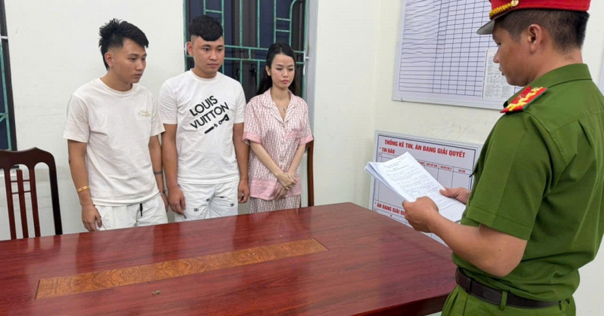 Lệnh khám xét khẩn cấp, bắt khẩn cấp Bùi Thị Kim Thoa và 2 thanh niên