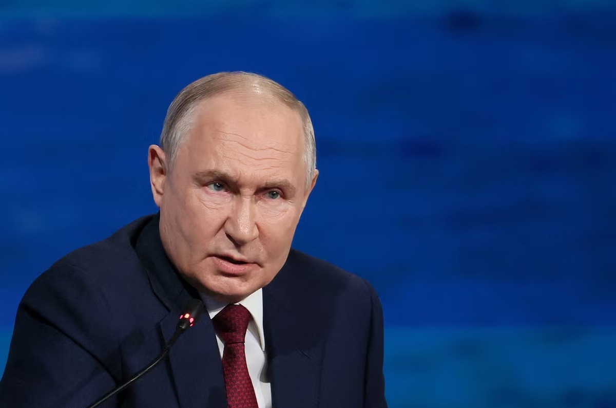 Tổng thống Putin: Chưa thấy lý do để gặp trực tiếp ông Volodymyr Zelensky