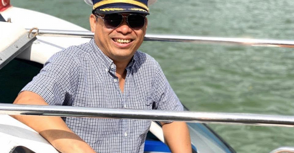 Con trai danh thủ nổi tiếng hiện là Thượng tá, làm BLV bóng đá nhiều năm: Yêu duy nhất 1 người rồi kết hôn