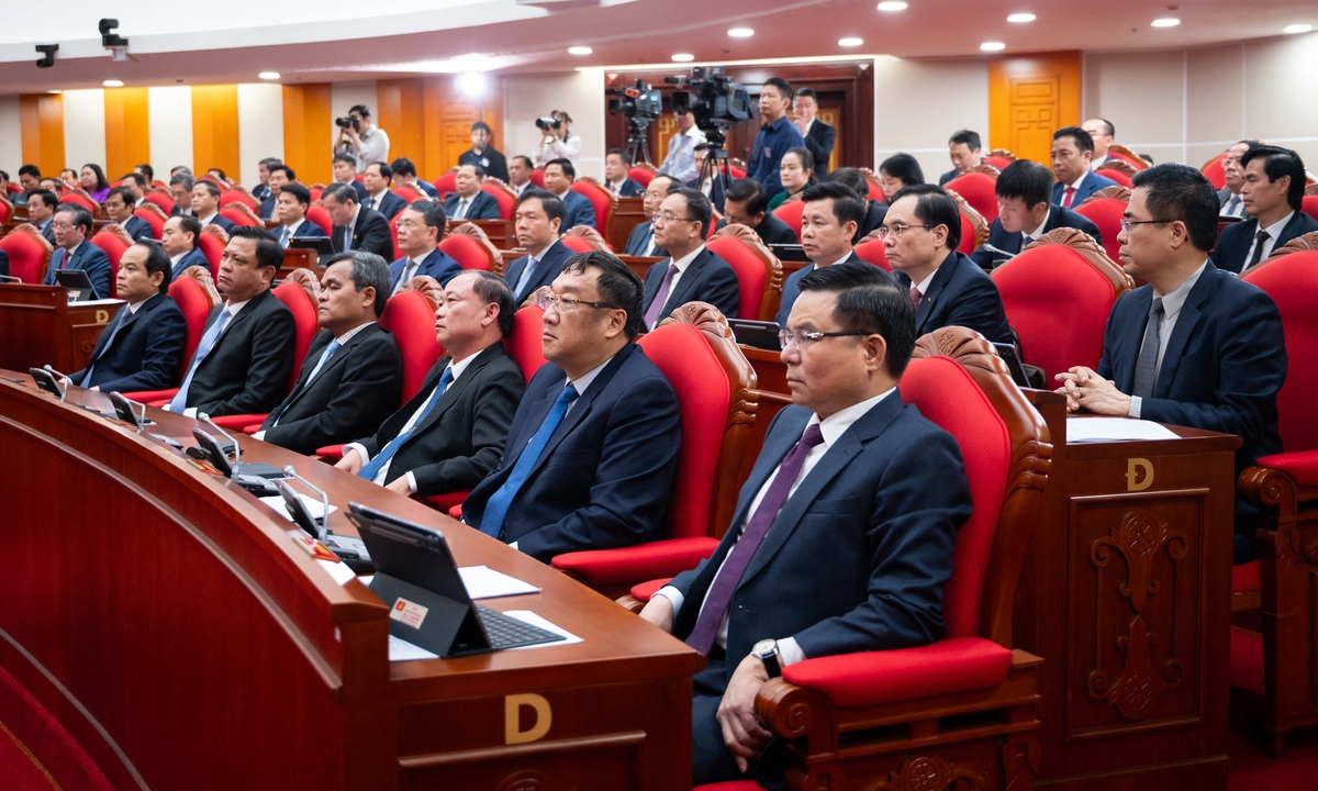 Tăng mức hỗ trợ phục vụ đối với bộ trưởng, bí thư tỉnh ủy lên 2,7 triệu đồng