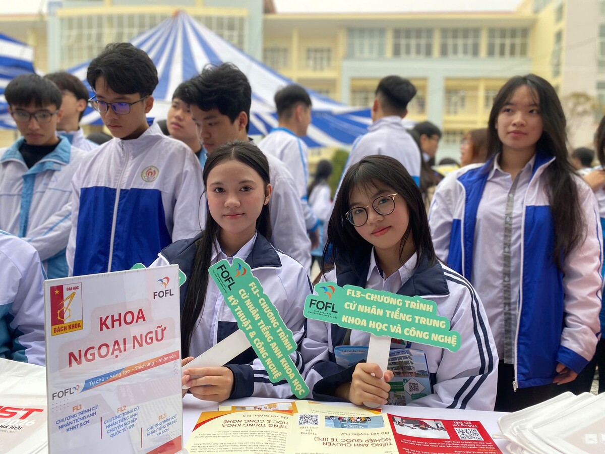 Biến động điểm chuẩn Đại học Bách khoa Hà Nội 3 năm gần nhất