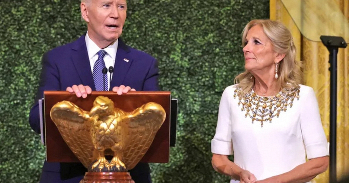 Vợ cựu Tổng thống Mỹ Biden thông báo ông mắc ung thư tuyến tiền liệt, đã di căn đến xương