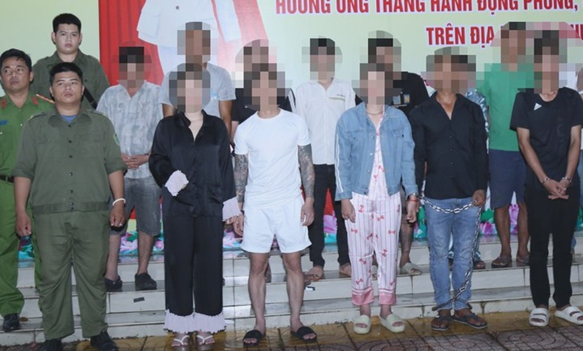 Bắt giữ Phạm Thị Thanh Thảo SN 1995 và 70 người khác