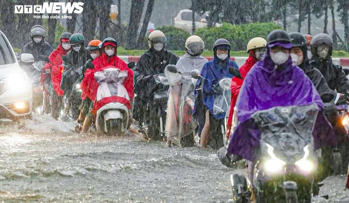 Tin gió mùa Đông Bắc mới nhất: Ngày mai, miền Bắc mưa to, nhiệt độ giảm rất mạnh